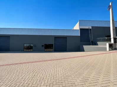 Galpão/Depósito/Armazém para alugar, 273m² no Araras, Chapecó