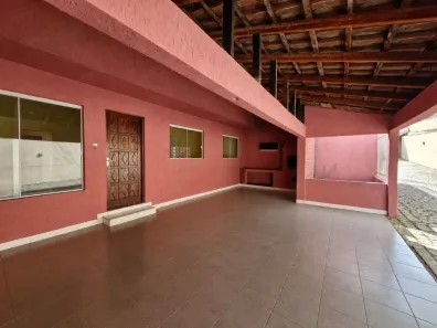 Casa com 3 Quartos para alugar, 61m² no Bairro Alto, Curitiba