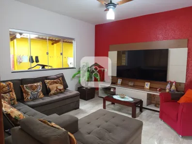 Casa com 3 Quartos à venda, 215m² no Paraíso, Araguari