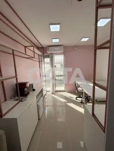 Sala Comercial à venda, 22m² no Passo da Areia, Porto Alegre
