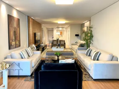 Apartamento com 4 Quartos à venda, 240m² no Atiradores, Joinville