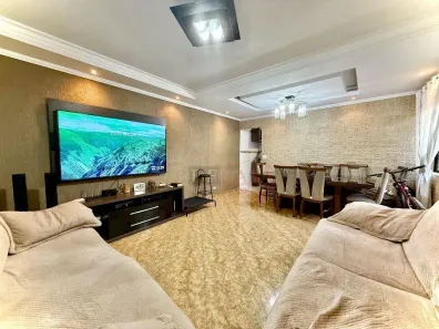 Sobrado com 4 Quartos à venda, 240m² no Vila Curuçá, São Paulo