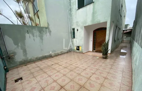 Casa com 3 Quartos à venda, 100m² no Dona Clara, Belo Horizonte