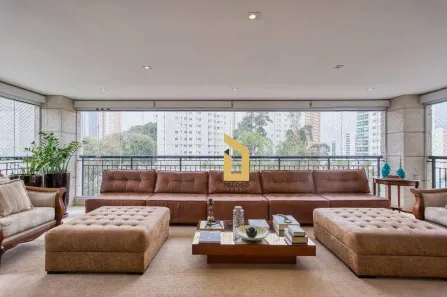 Apartamento com 4 Quartos para alugar, 260m² no Santa Teresinha, São Paulo