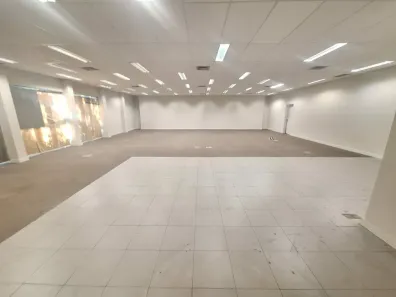 Prédio Comercial para alugar, 473m² no Jardim Bonfiglioli, São Paulo