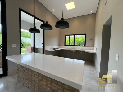 Casa de Condomínio com 4 Quartos à venda, 350m² no Kurumin, Itu