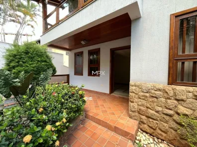 Casa com 4 Quartos à venda, 306m² no Centro, Piracicaba