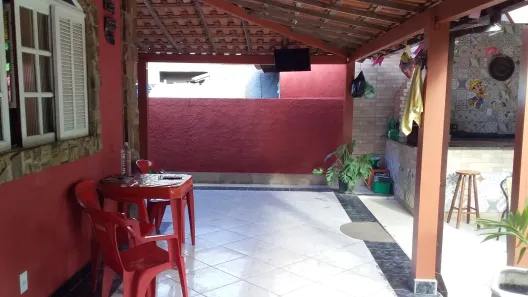 Casa com 2 Quartos à venda, 165m² no Loteamento Extensão do Serramar, Rio das Ostras
