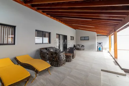 Fazenda/Sítio com 3 Quartos à venda, 520m² no Piracicamirim, Piracicaba