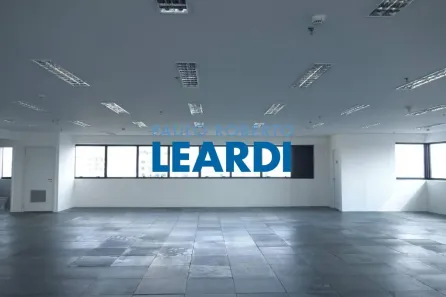 Ponto Comercial para venda ou aluguel, 255m² no Mirandópolis, São Paulo