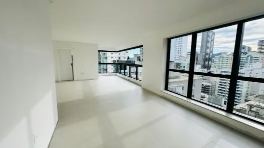 Apartamento com 3 Quartos à venda, 133m² no Castelo Branco, Itapema