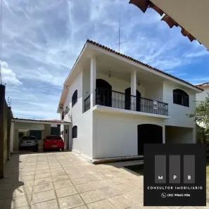 Casa com 6 Quartos para alugar, 451m² no Farol, Maceió