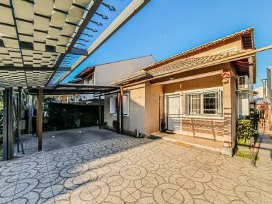 Casa com 5 Quartos à venda, 152m² no Hípica, Porto Alegre