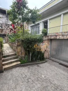 Imóvel Comercial com 4 Quartos para alugar, 336m² no Bela Vista, Osasco