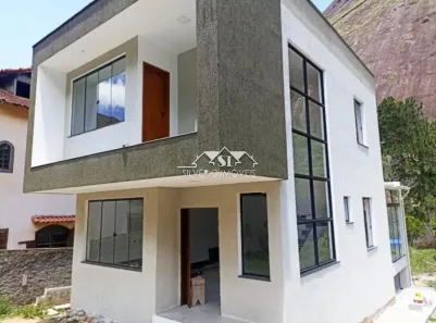 Casa com 4 Quartos à venda, 154m² no Retiro, Petrópolis