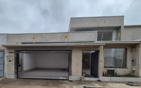 Casa com 3 Quartos à venda, 130m² no Parque Real, Pouso Alegre
