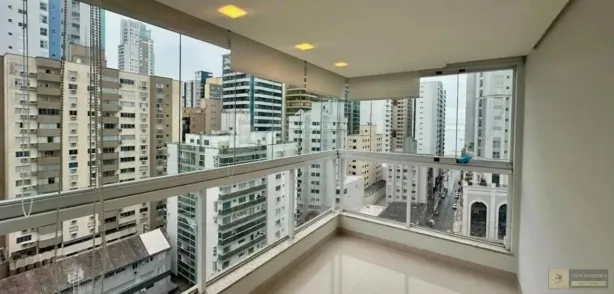 Apartamento com 3 Quartos para alugar, 125m² no Centro, Balneário Camboriú