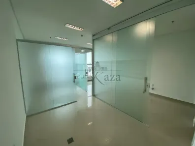 Sala Comercial para alugar, 40m² no Jardim das Colinas, São José dos Campos