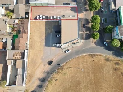 Lote/Terreno à venda, 602m² no Jardim Jacarandás, Sinop