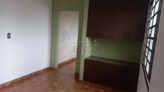 Casa com 3 Quartos à venda, 172m² no Vila Tibério, Ribeirão Preto