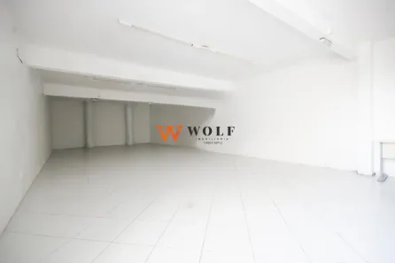 Sala Comercial para alugar, 407m² no Coloninha, Florianópolis