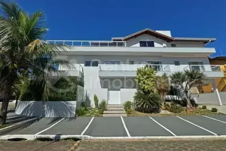 Casa de Condomínio com 5 Quartos à venda, 406m² no Jardim Tres Marias, Peruíbe