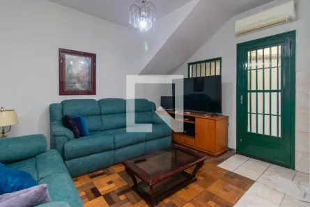 Casa com 3 Quartos à venda, 270m² no Azenha, Porto Alegre