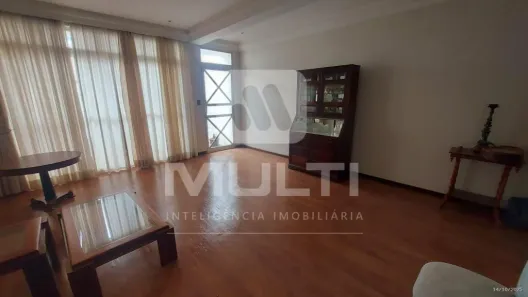 Casa com 3 Quartos à venda, 236m² no Centro, Uberlândia