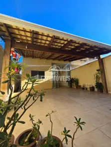 Casa com 3 Quartos à venda, 90m² no Setor Alto do Vale, Goiânia