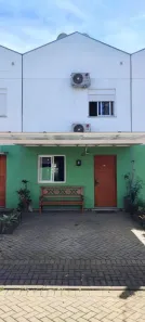 Casa de Condomínio com 3 Quartos à venda, 76m² no Estacao Portão, Portão