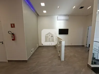 Ponto Comercial para alugar, 260m² no Centro, Uberlândia