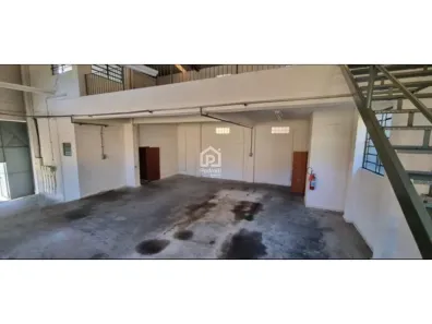 Galpão/Depósito/Armazém para alugar, 214m² no Córrego D'Antas, Nova Friburgo