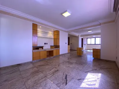 Apartamento com 4 Quartos à venda, 208m² no Fundinho, Uberlândia