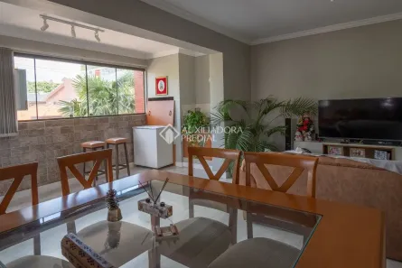 Apartamento com 3 Quartos à venda, 120m² no São Sebastião, Porto Alegre