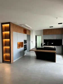 Apartamento com 3 Quartos para alugar, 141m² no Nova Campinas, Campinas