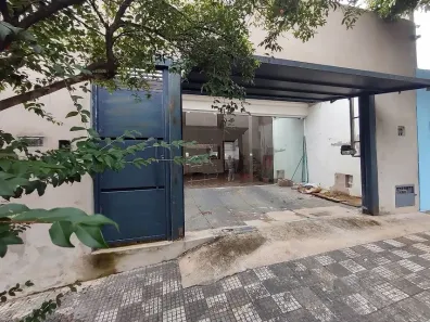 Casa com 4 Quartos à venda, 200m² no Vila Brunhari, Bauru