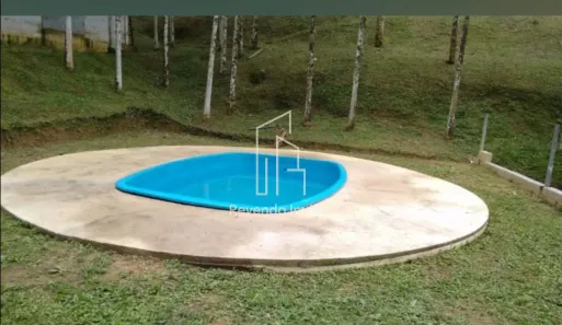 Fazenda/Sítio com 4 Quartos à venda, 4000m² no Embura, São Paulo