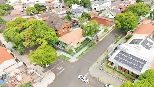 Casa com 4 Quartos à venda, 290m² no Zona 05, Maringá