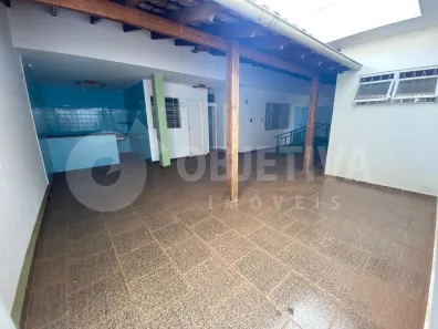 Casa com 4 Quartos à venda, 261m² no Martins, Uberlândia