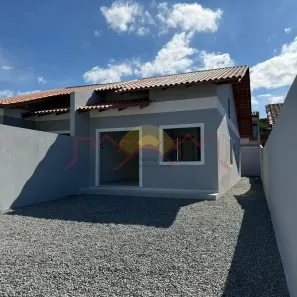 Casa com 3 Quartos à venda, 66m² no Parque Guarani, Joinville