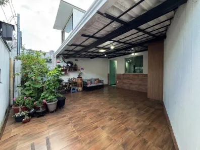 Casa com 2 Quartos à venda, 110m² no Santa Amélia, Belo Horizonte