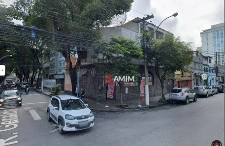 Casa com 4 Quartos à venda, 280m² no Icaraí, Niterói