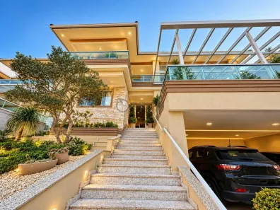 Casa de Condomínio com 4 Quartos à venda, 286m² no Pimenteiras, Teresópolis
