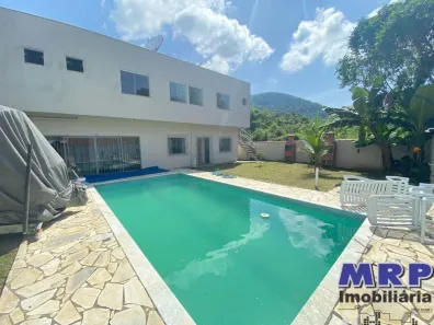 Sobrado com 9 Quartos à venda, 304m² no Lagoinha, Ubatuba