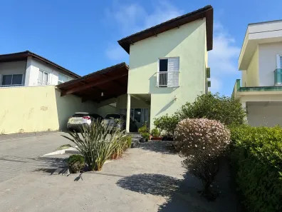Sobrado com 3 Quartos à venda, 256m² no Parque Residencial Itapeti, Mogi das Cruzes