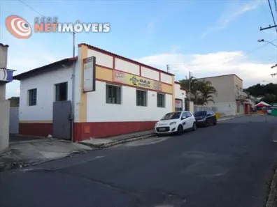 Casa com 4 Quartos à venda, 400m² no Centro, Florestal