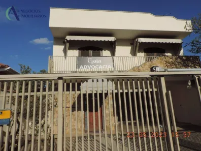Sobrado com 3 Quartos à venda, 323m² no Centro, Taubaté