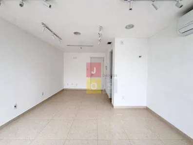 Sala Comercial para alugar, 22m² no Barra Olímpica, Rio de Janeiro