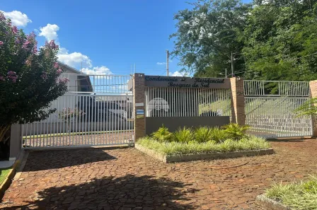 Casa com 3 Quartos à venda, 71m² no Morumbi, Pato Branco