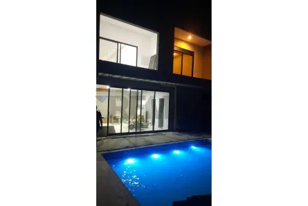 Casa de Condomínio com 4 Quartos para alugar, 234m² no Condomínio Bellavittá, Caçapava
